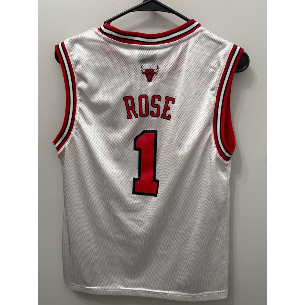 Adidas Derrick Rose Chicago Bulls White Jersey Youth Large 14-16 NBA Home